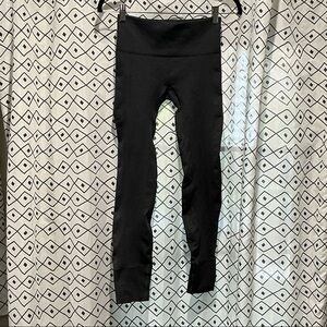 Lululemon Seamless Knit Gray Legging Size S/M